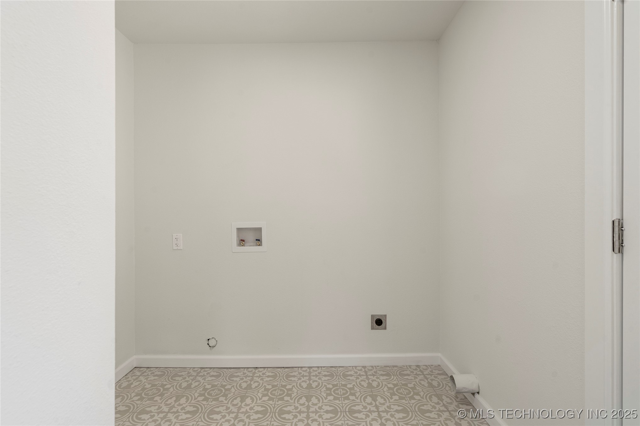 3912 S Walnut Creek Drive