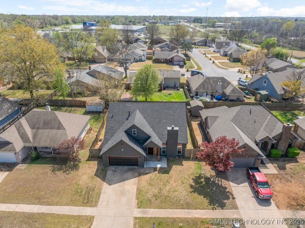 1064 E 137th Street