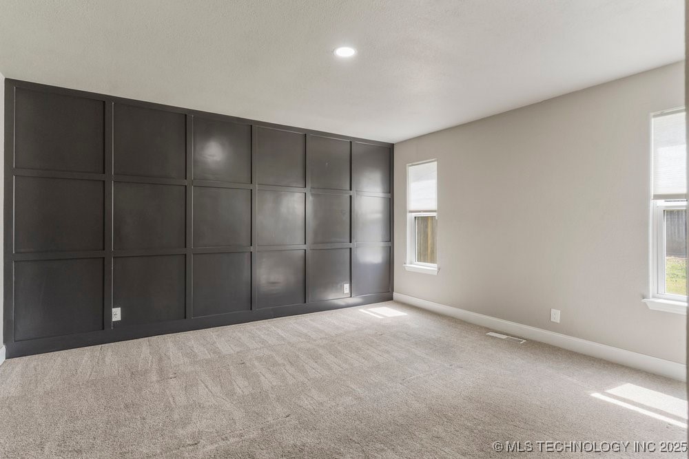 1064 E 137th Street