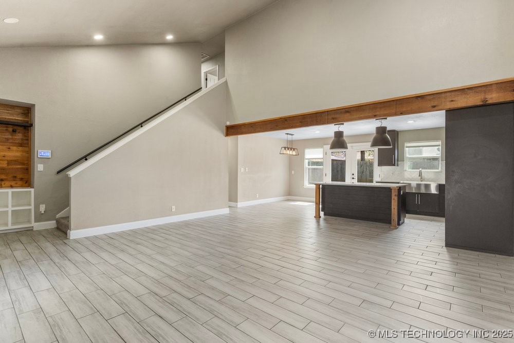 1064 E 137th Street
