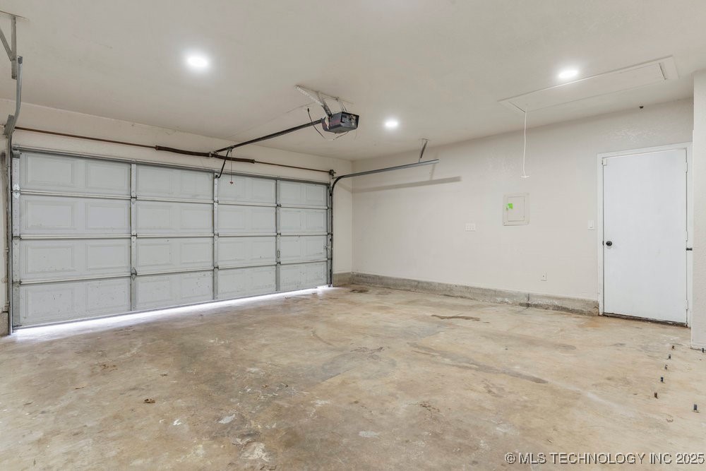 1064 E 137th Street