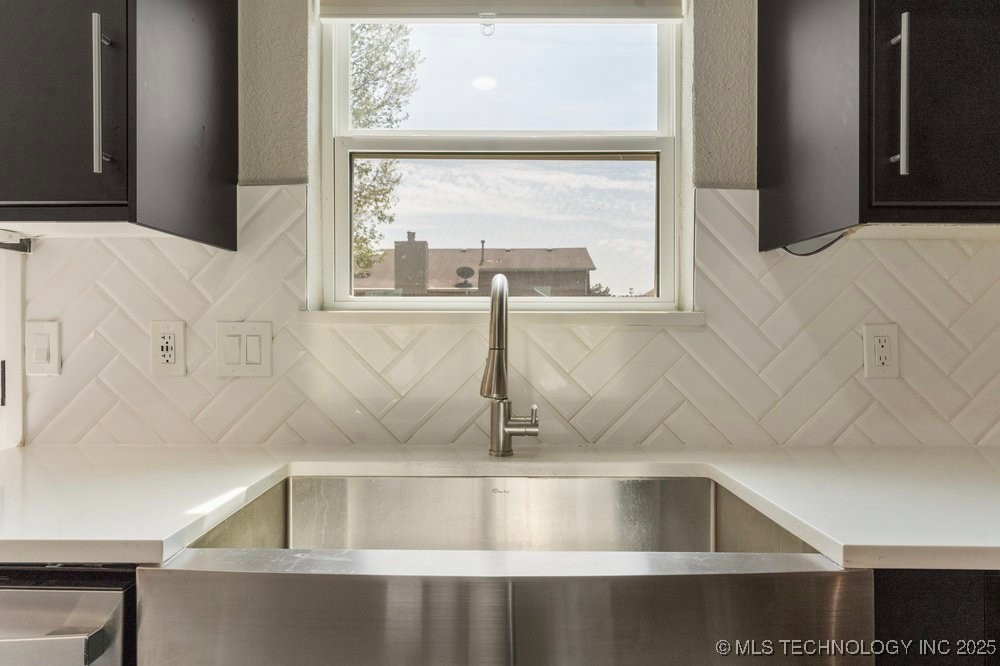 1064 E 137th Street