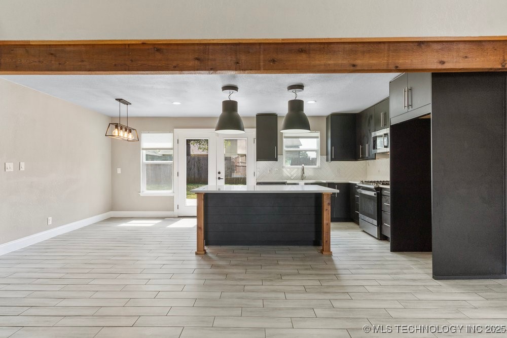 1064 E 137th Street