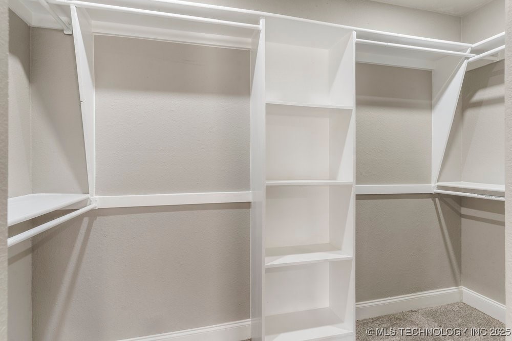 1064 E 137th Street