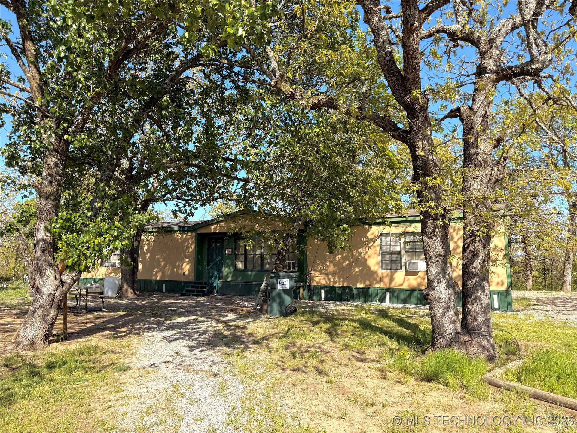 9721 S Pine Hill Road