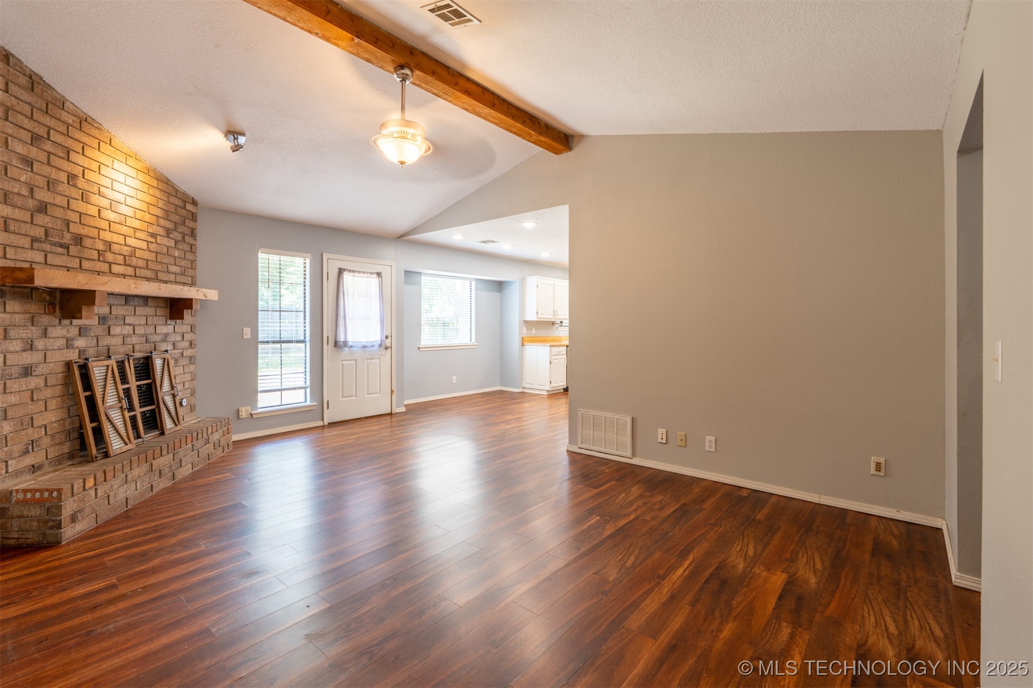 1605 W Montgomery Street