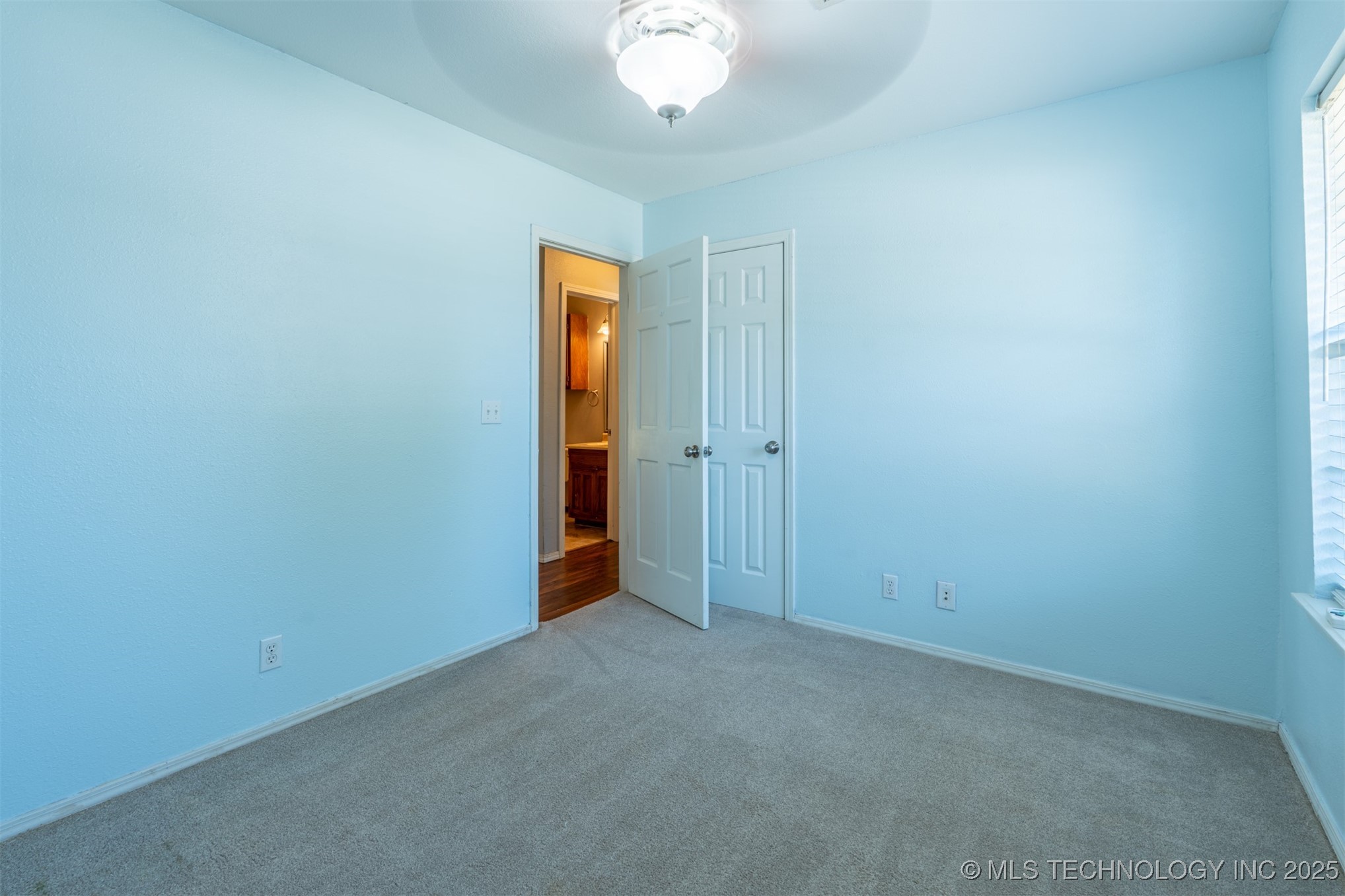 1605 W Montgomery Street