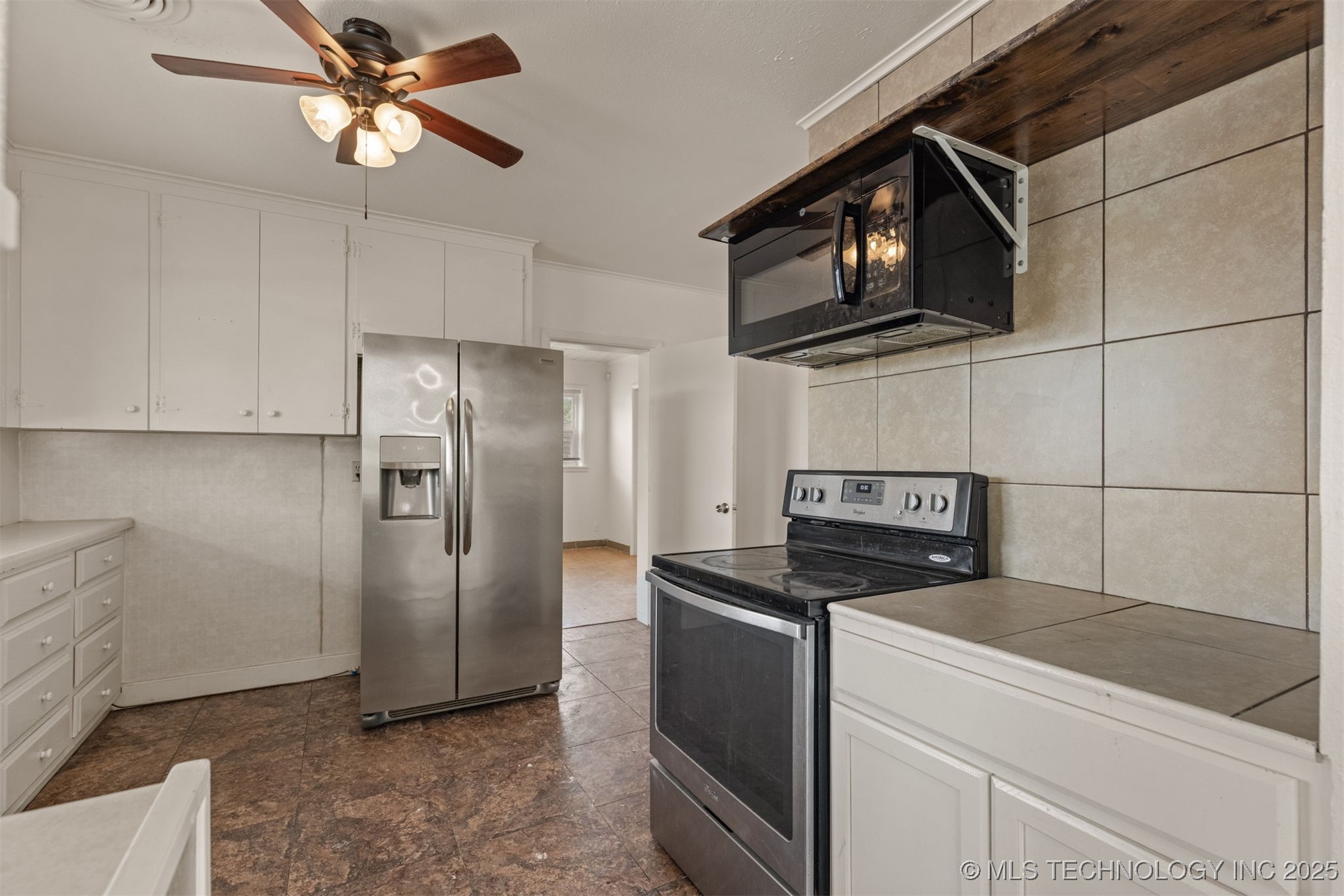 836 N 1st Street