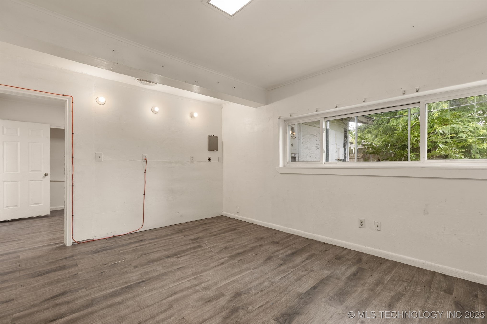 836 N 1st Street
