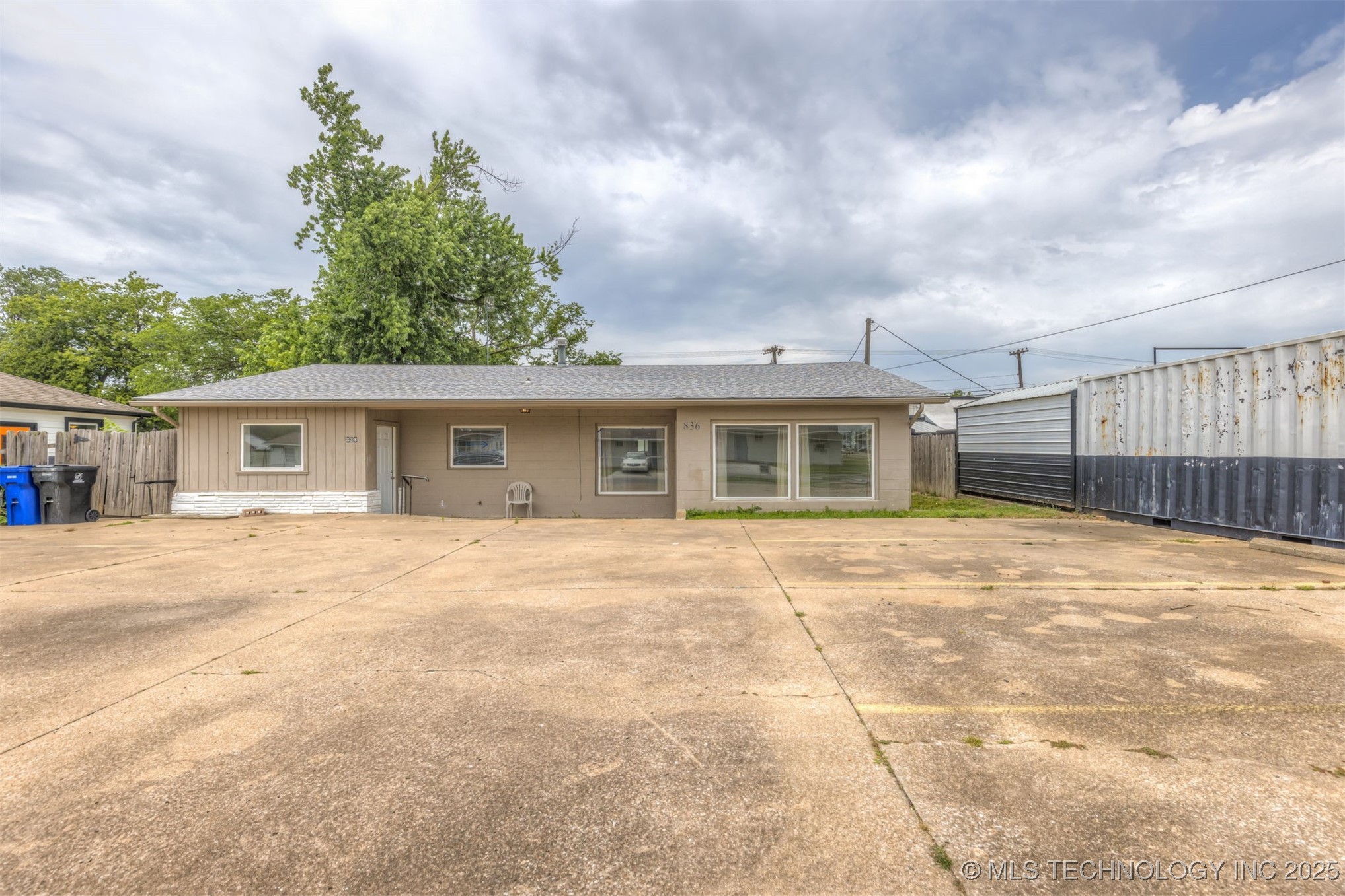 836 N 1st Street