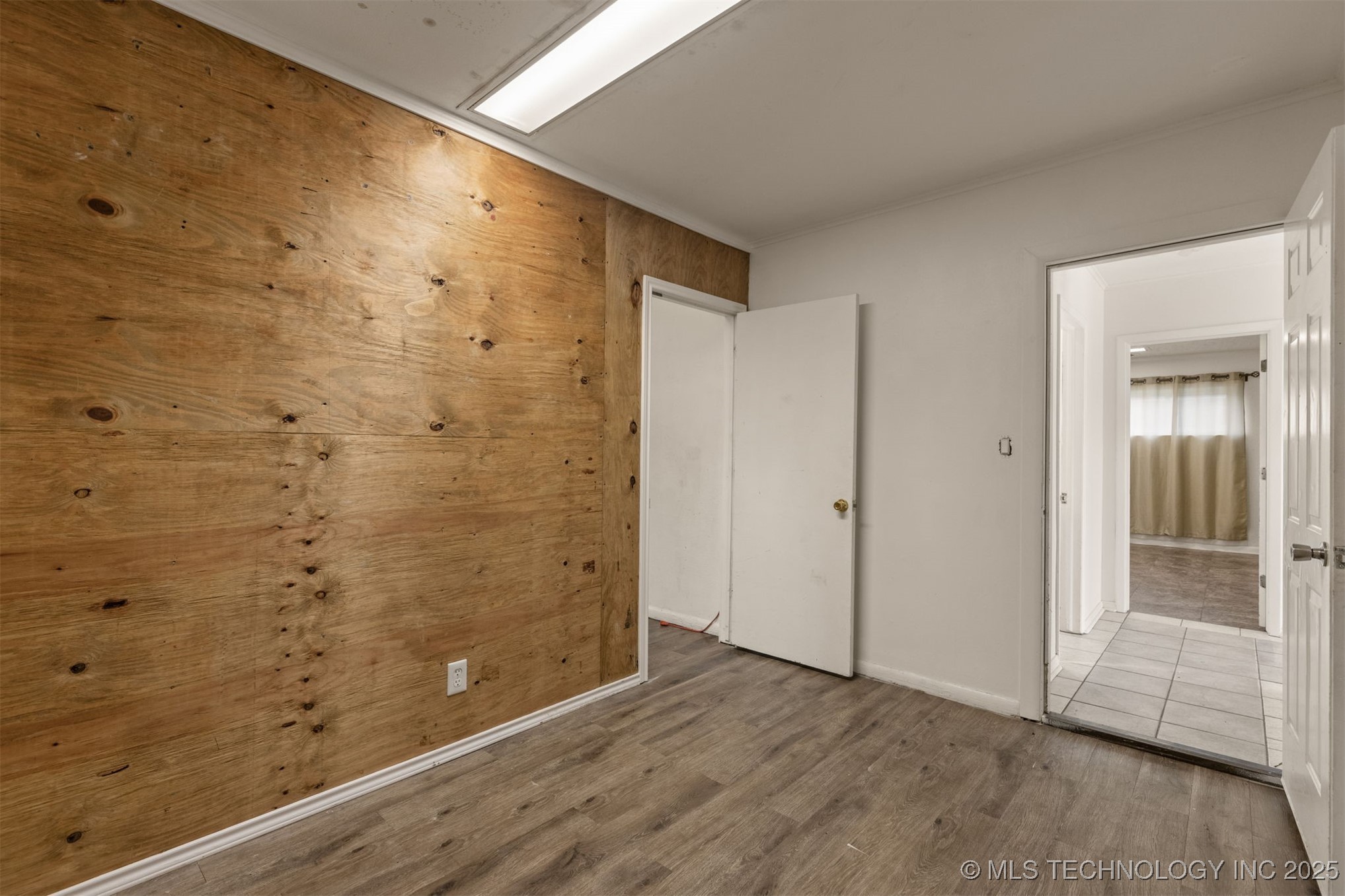 836 N 1st Street