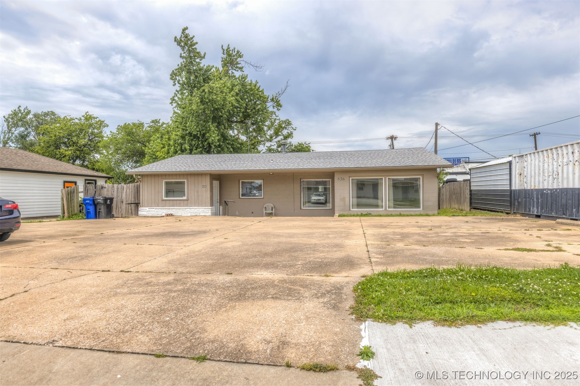 836 N 1st Street