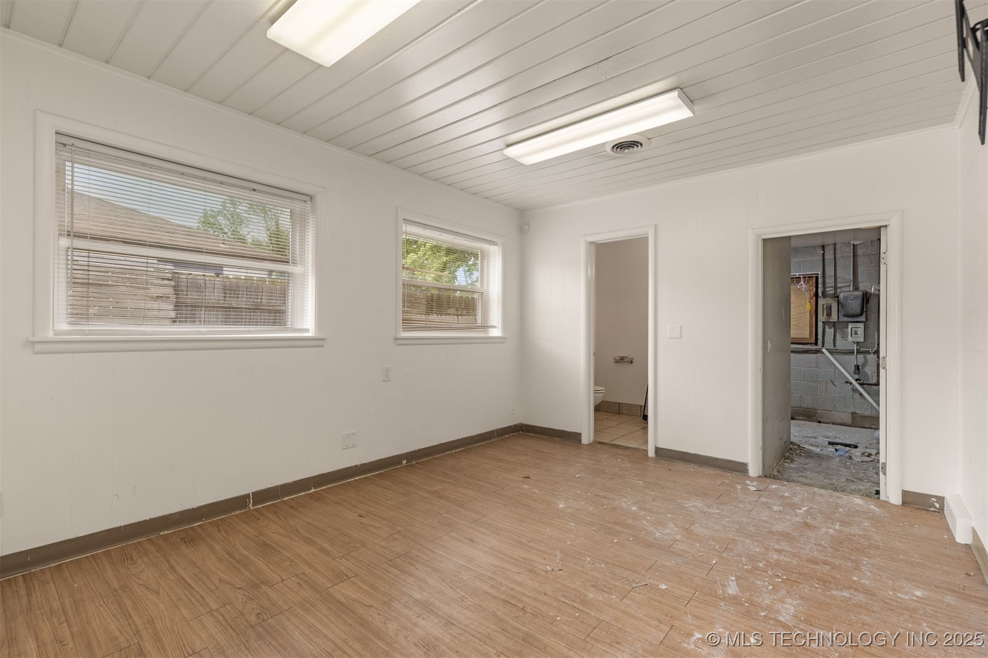 836 N 1st Street