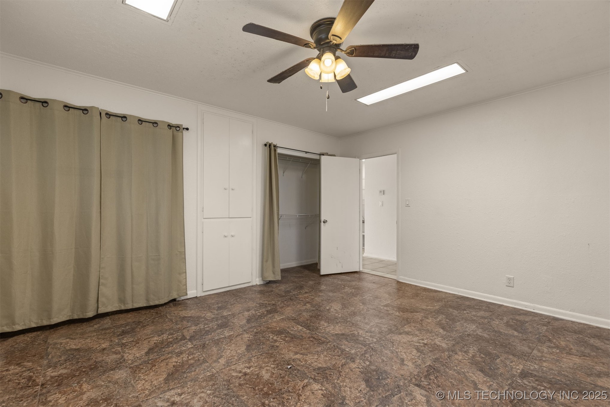 836 N 1st Street