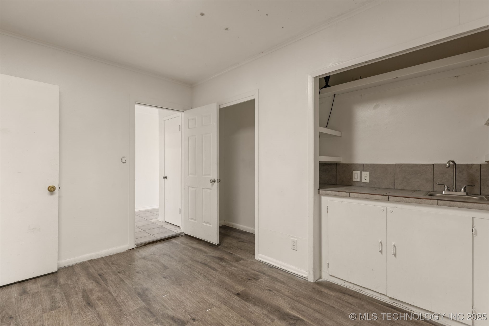 836 N 1st Street