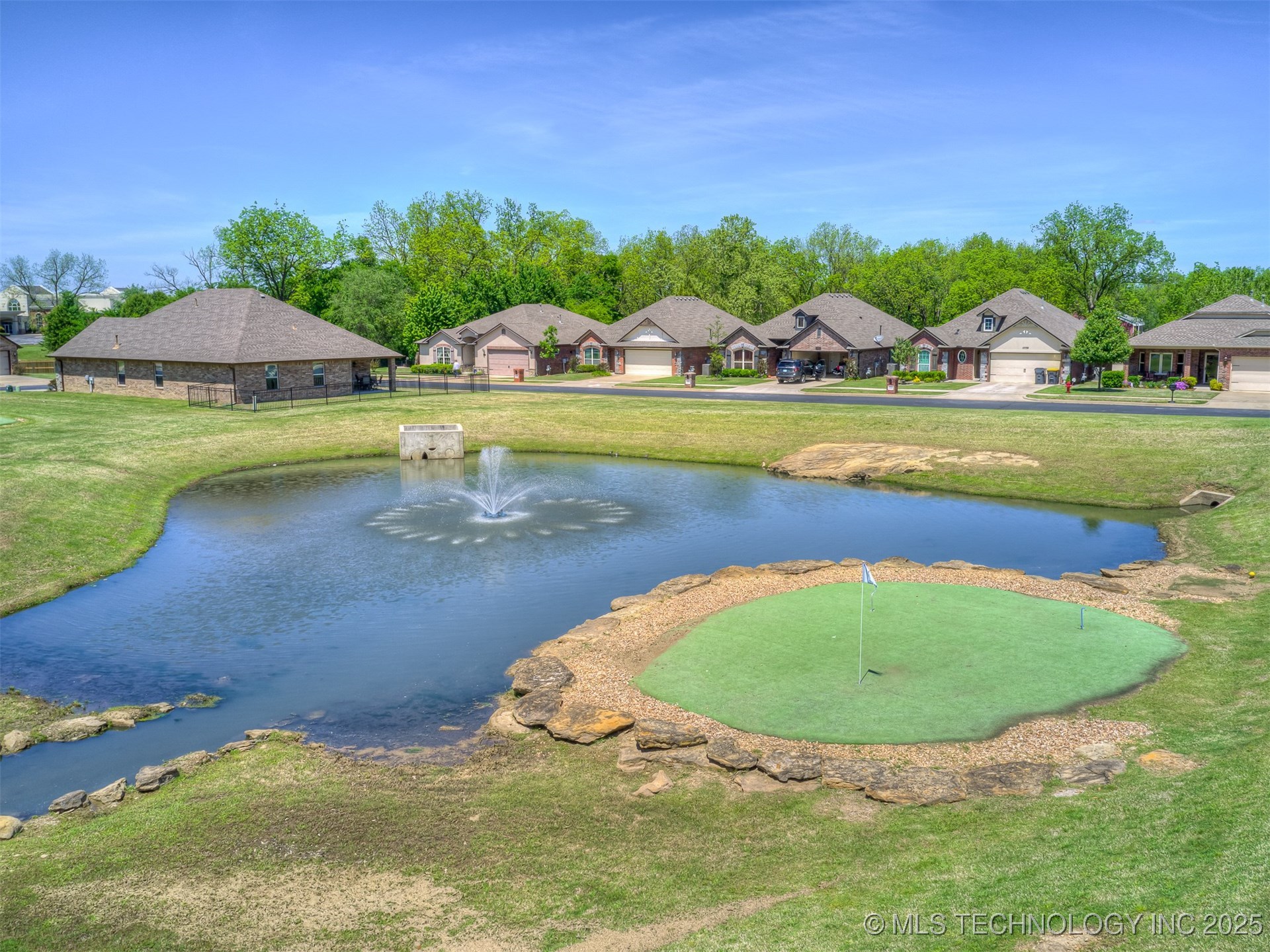 10725 Masters Circle