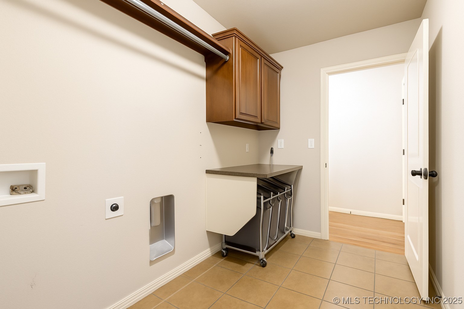 9043 E 136th Place S