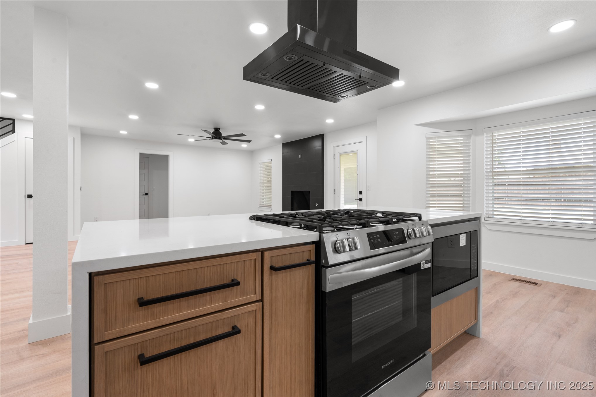 1400 W Jackson Street
