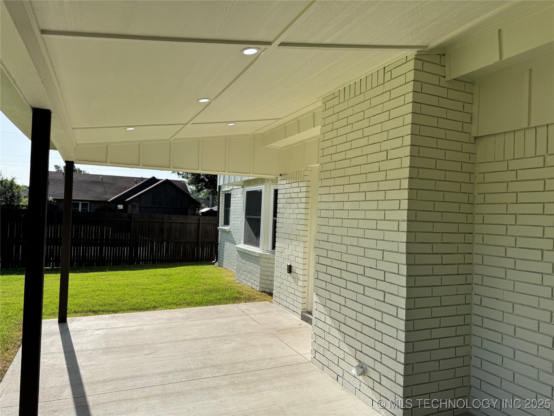 1400 W Jackson Street