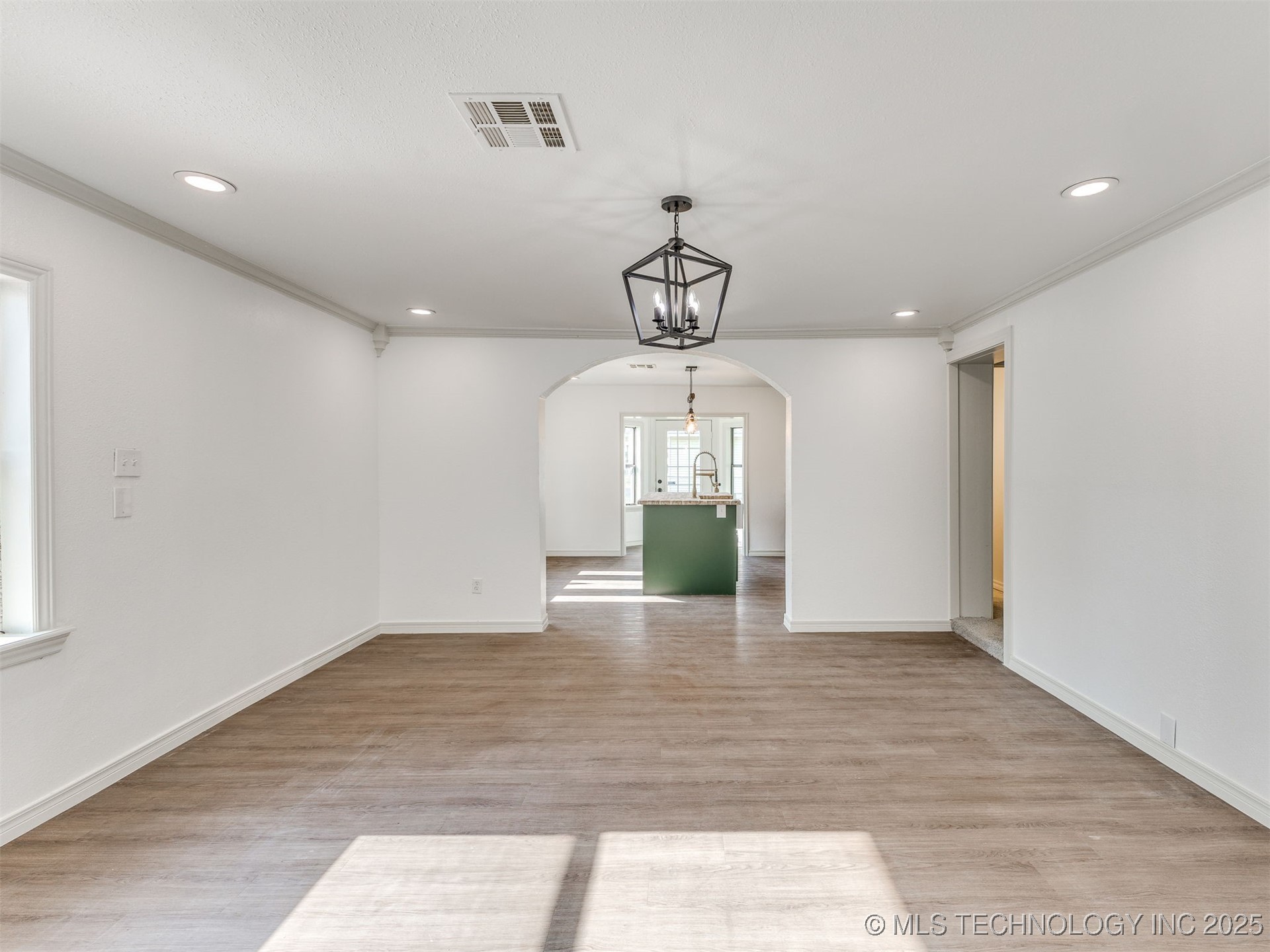 404 Valley Drive