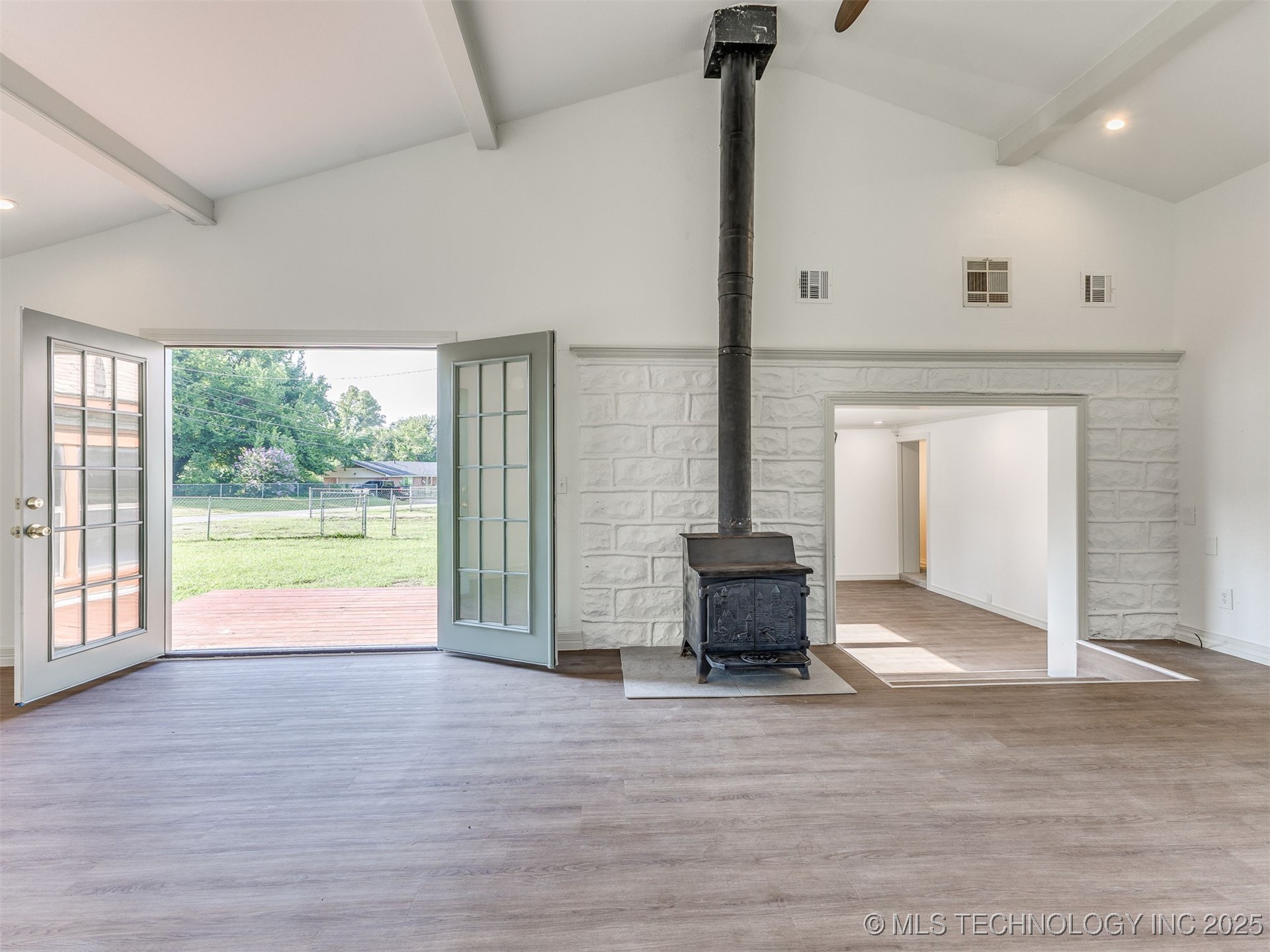 404 Valley Drive