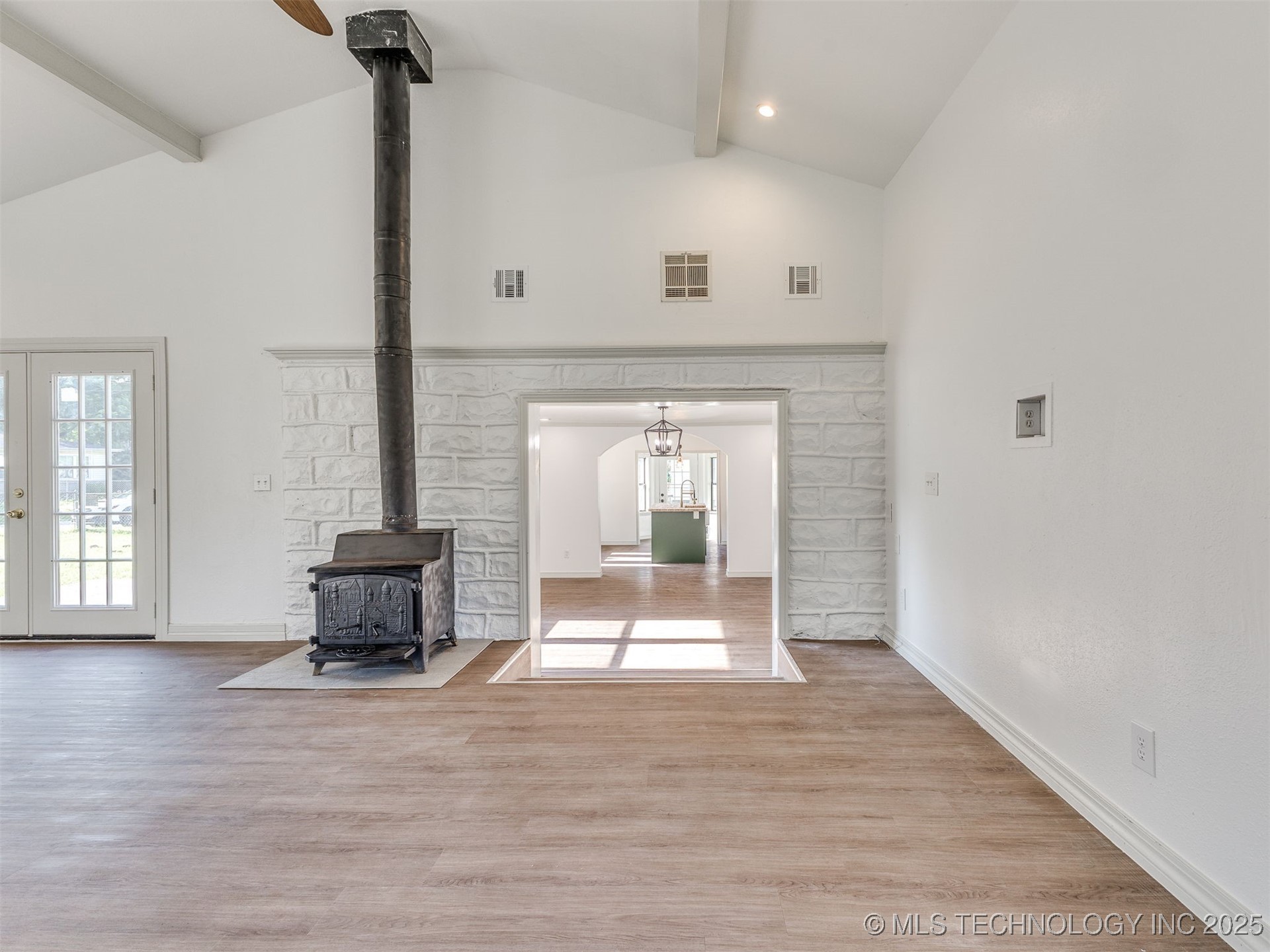 404 Valley Drive