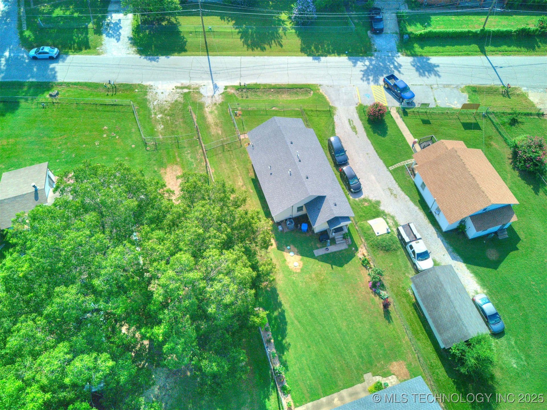 404 Valley Drive
