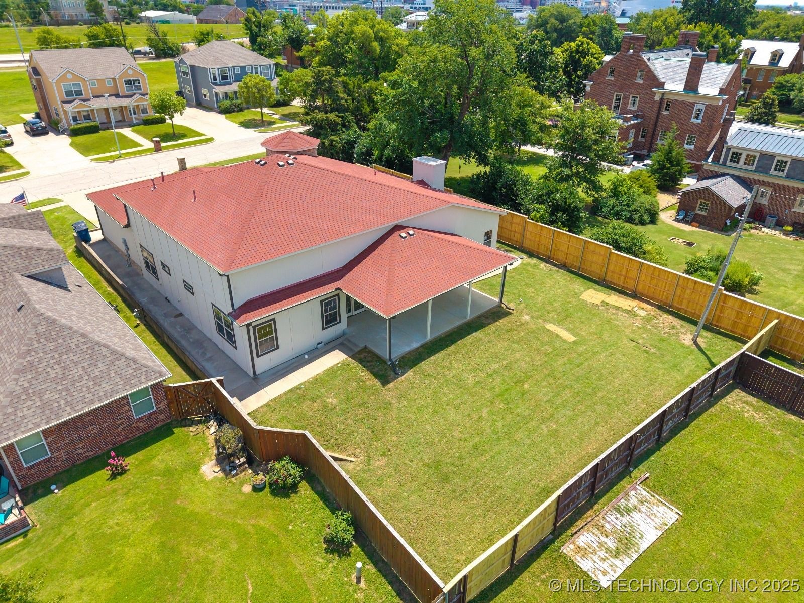 648 N Osage Drive