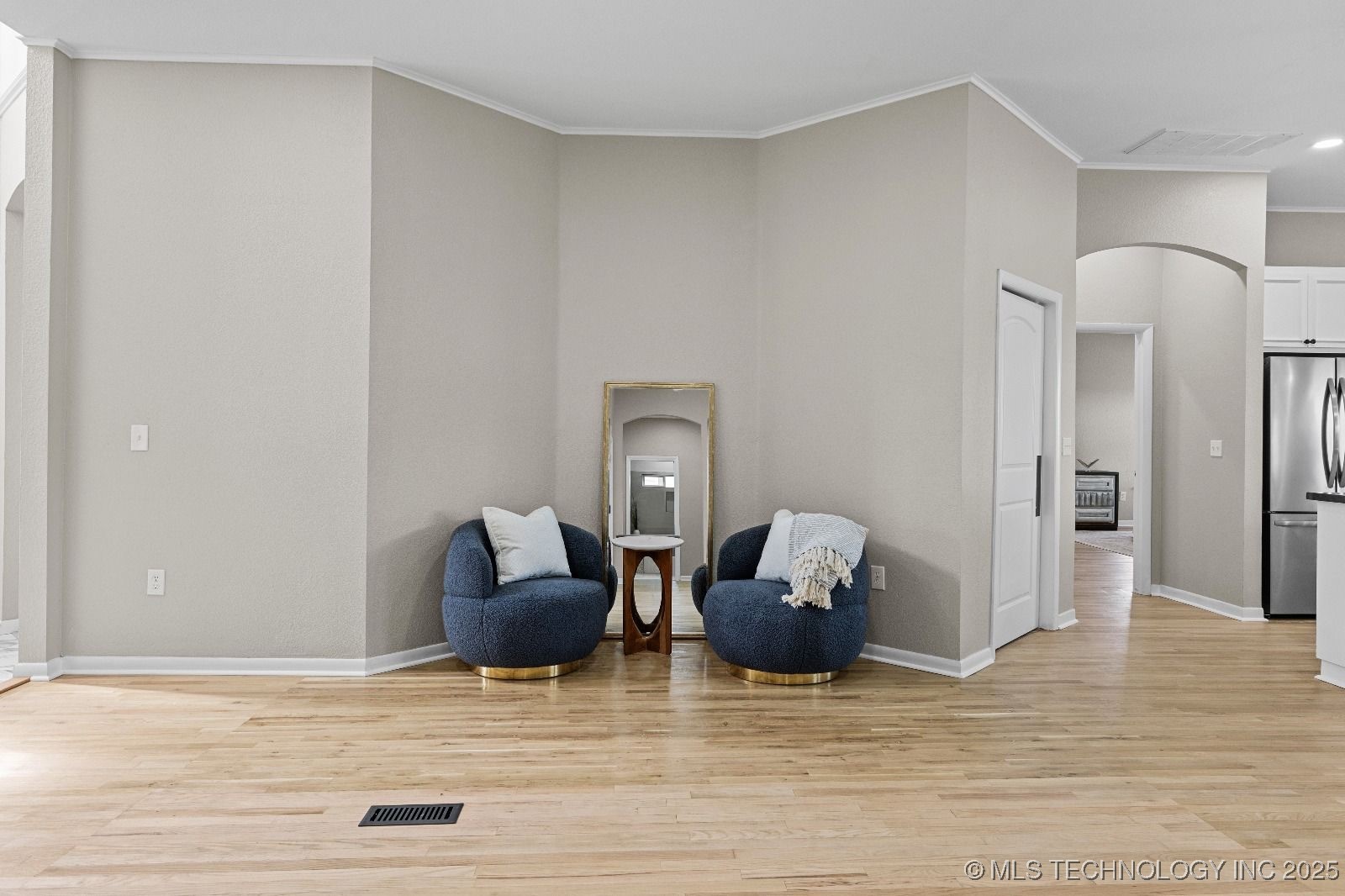 648 N Osage Drive