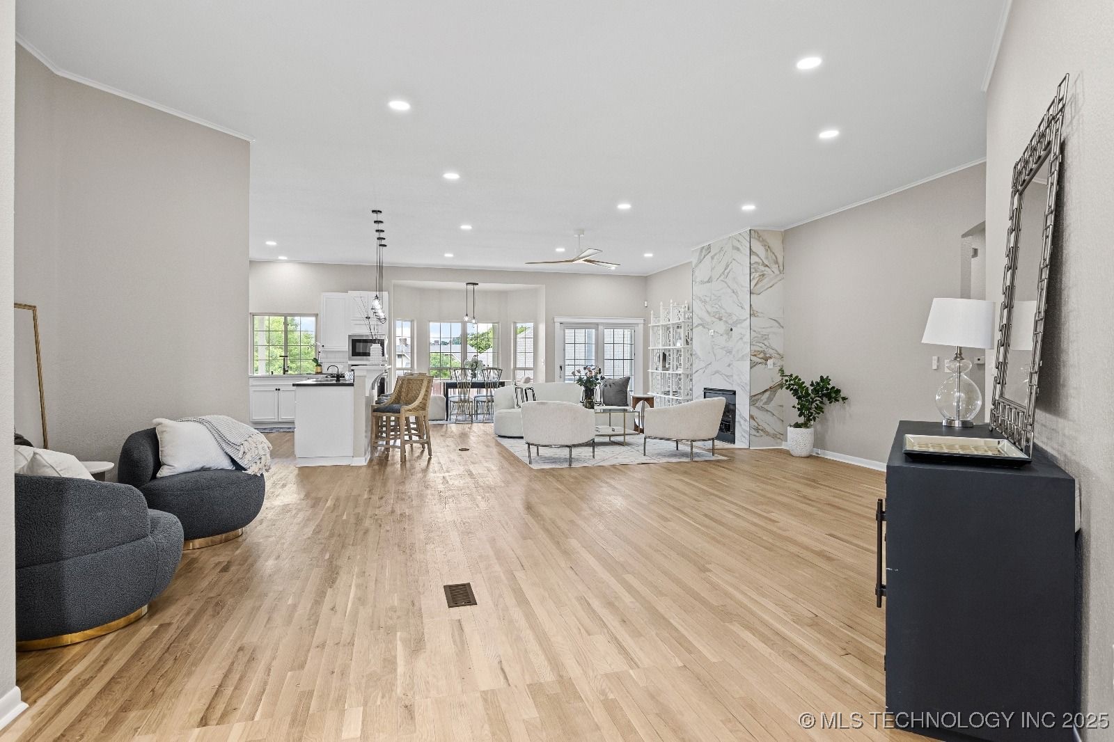 648 N Osage Drive