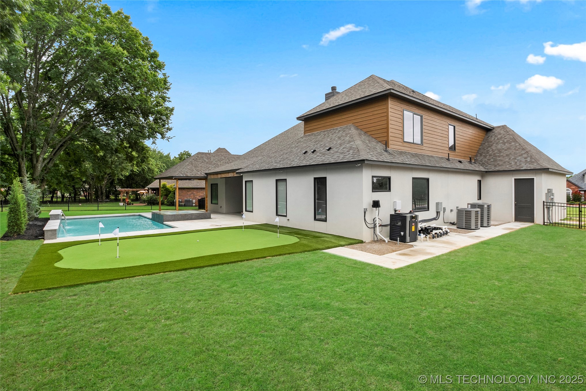 309 S 79th Street