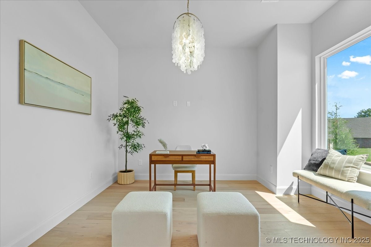 308 E Seattle Street