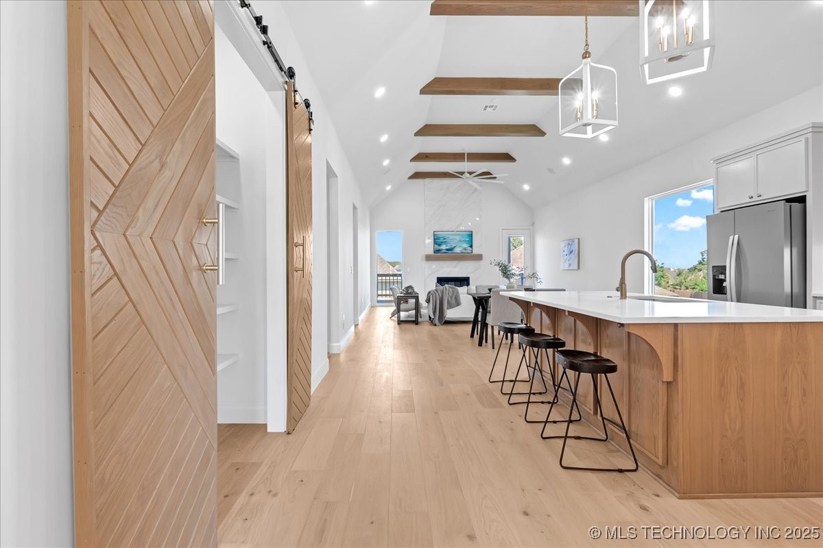 308 E Seattle Street