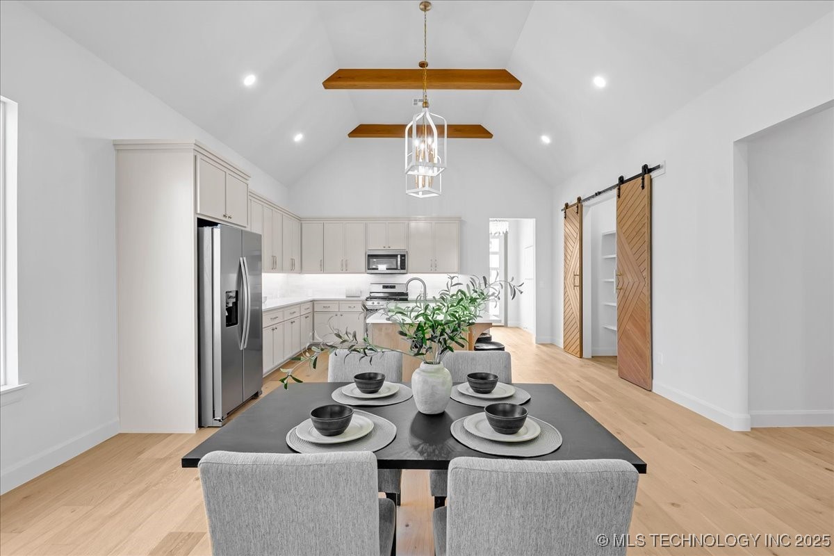 308 E Seattle Street