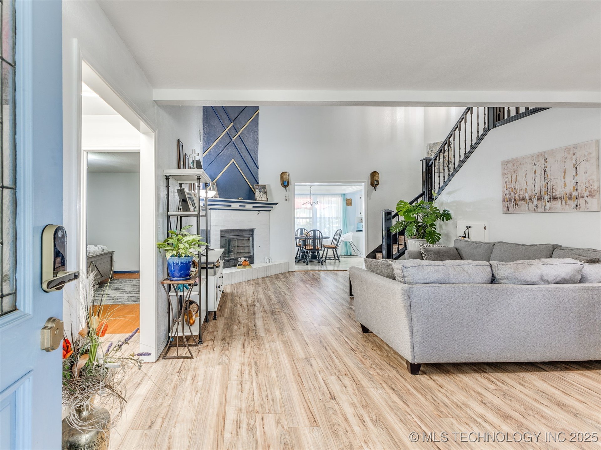 1408 N Dogwood Street
