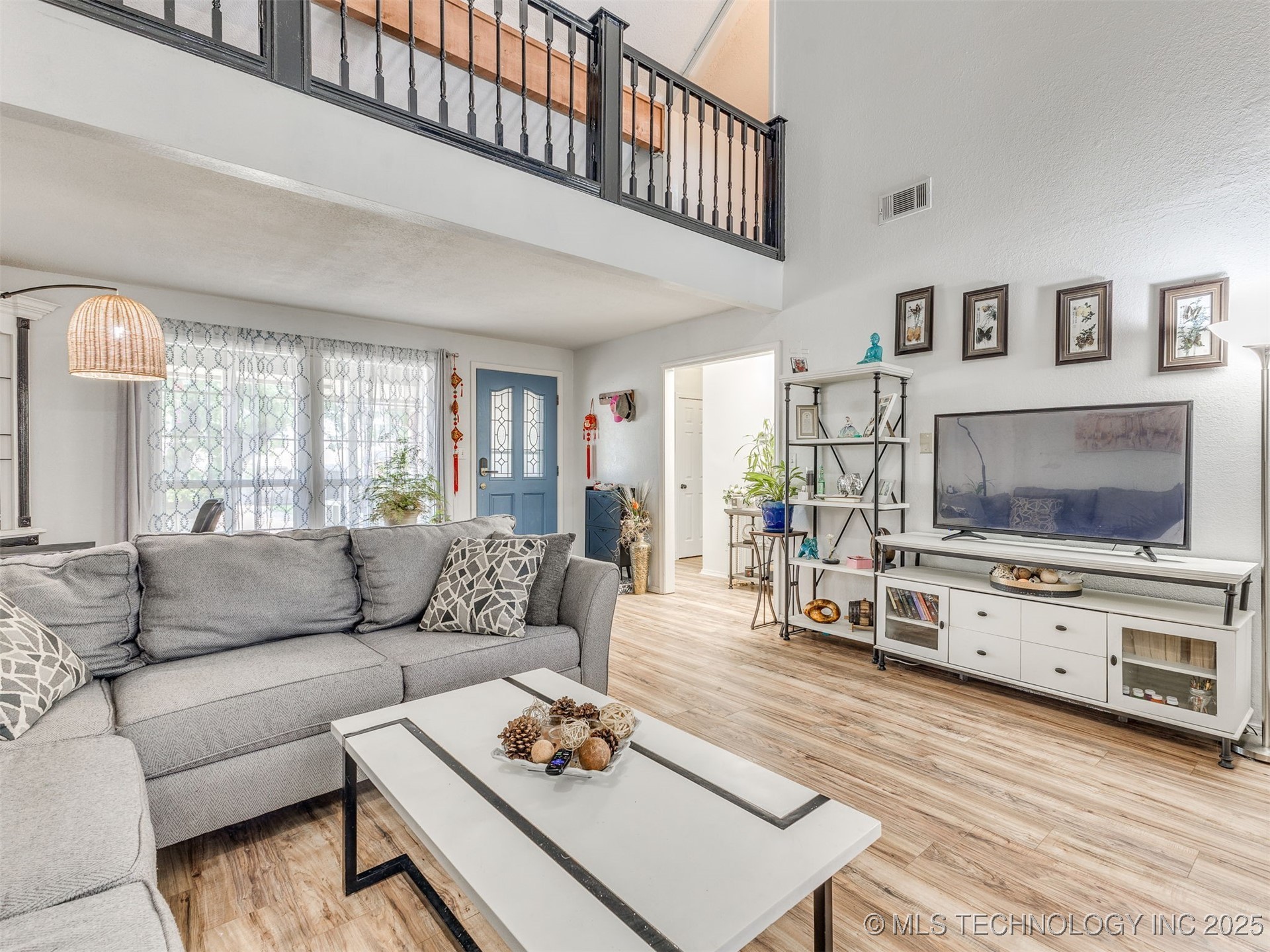 1408 N Dogwood Street