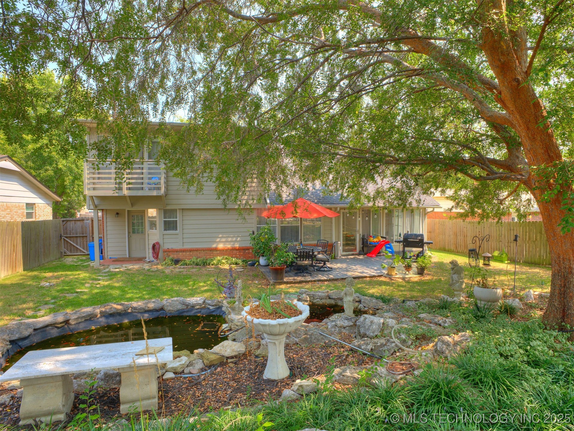 1408 N Dogwood Street
