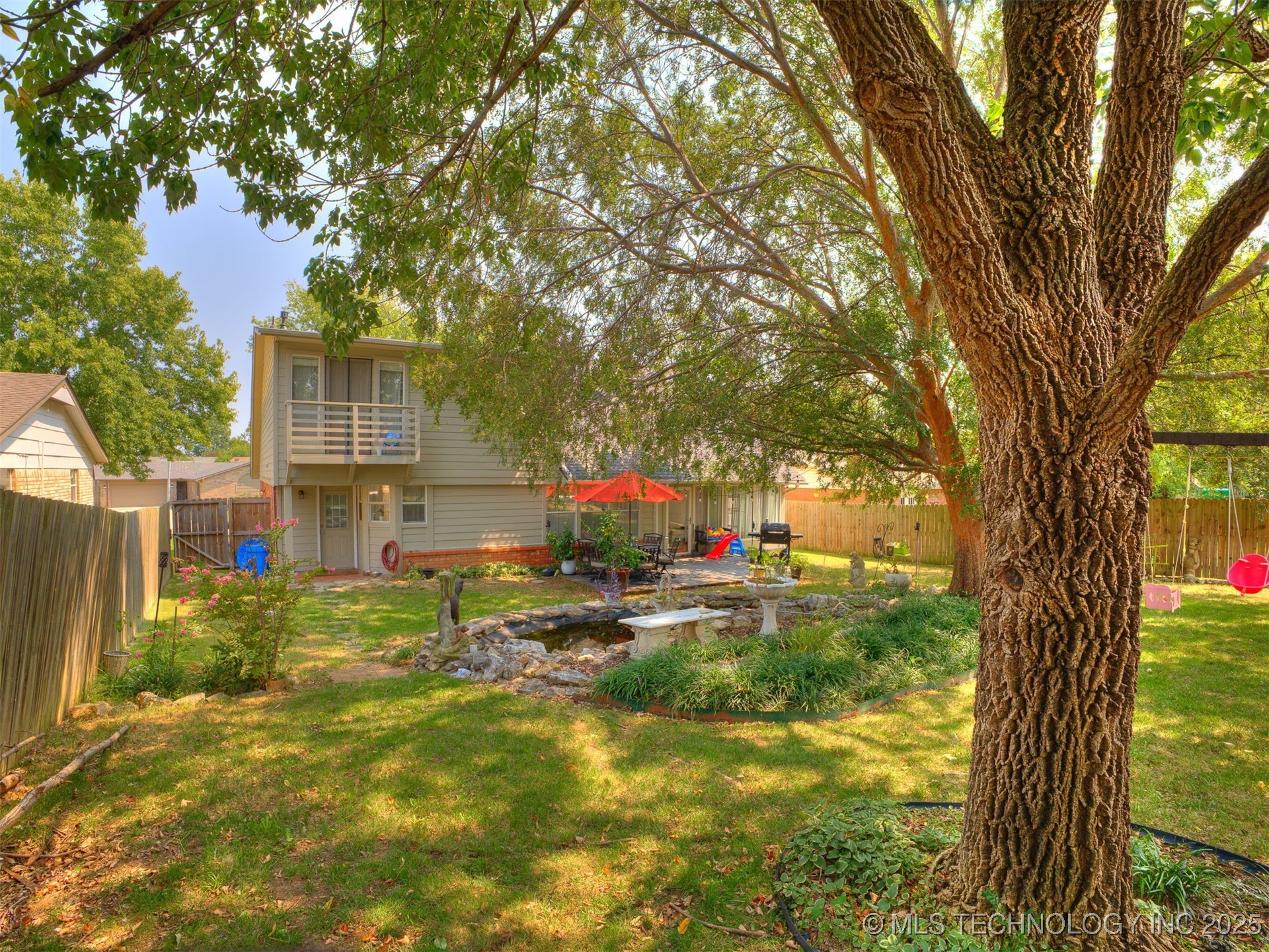 1408 N Dogwood Street