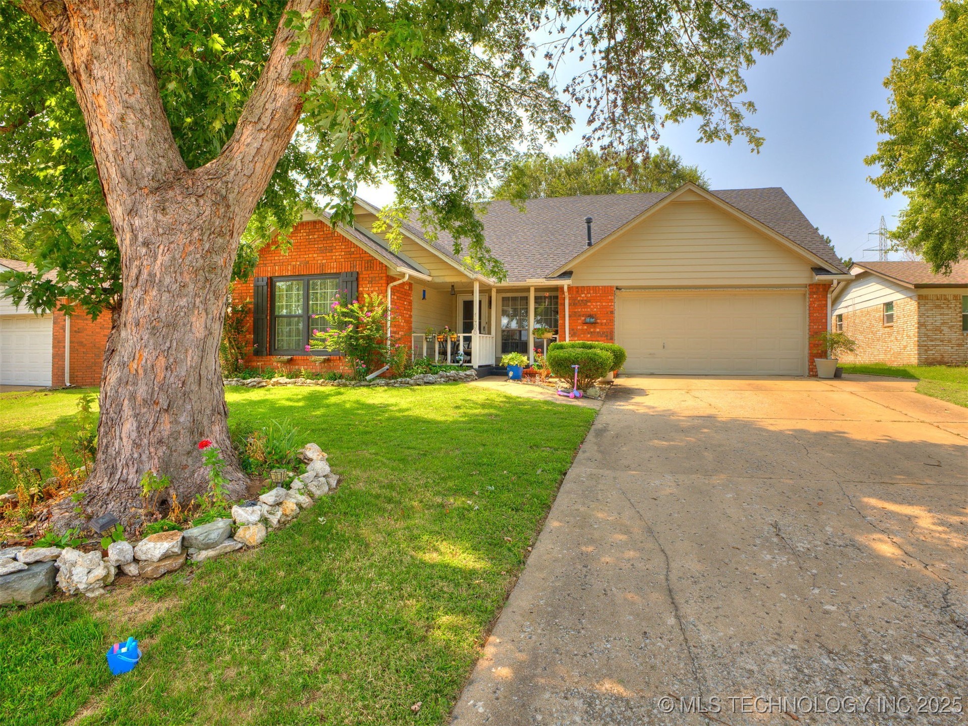 1408 N Dogwood Street