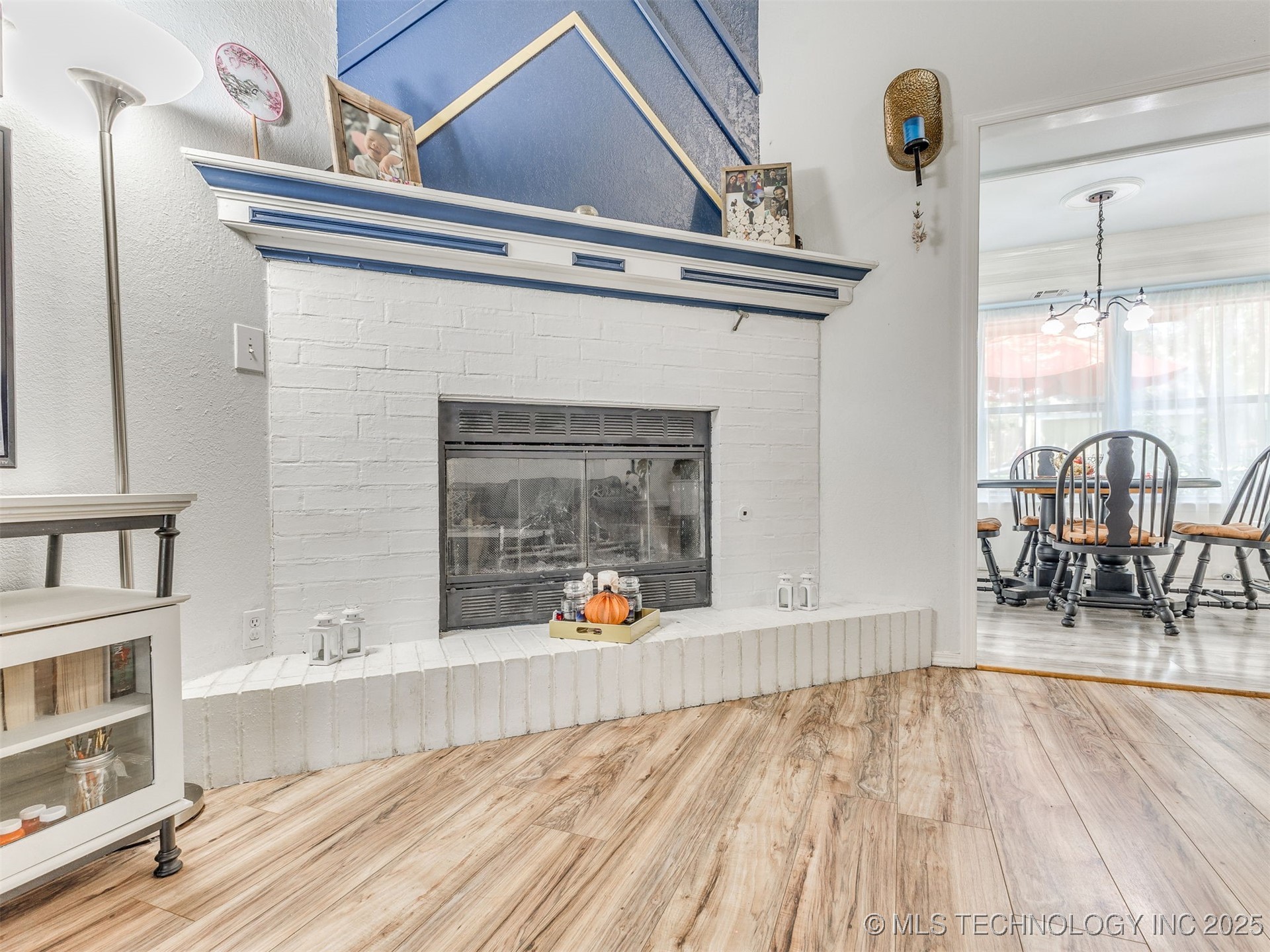 1408 N Dogwood Street