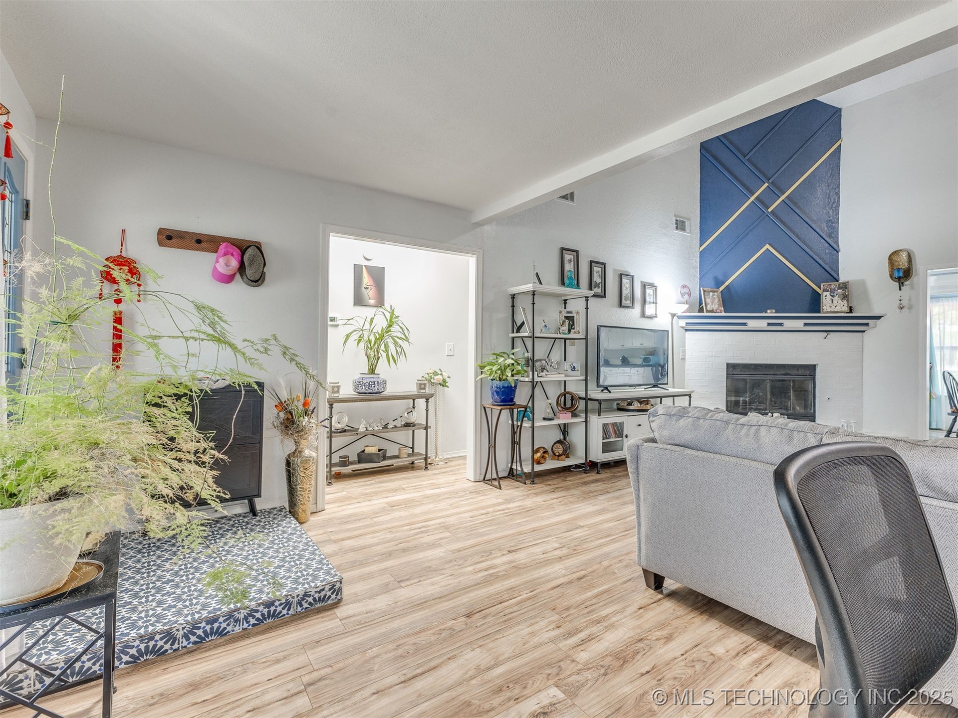 1408 N Dogwood Street