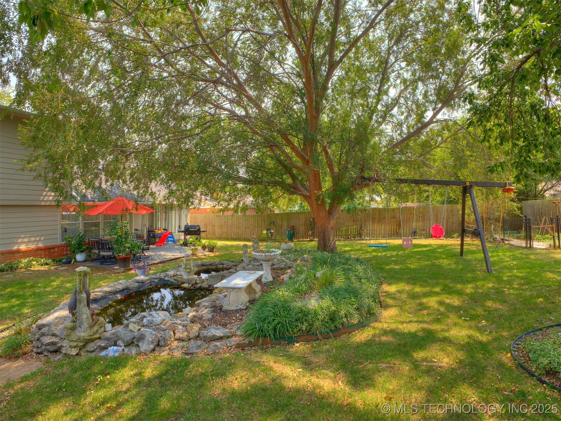 1408 N Dogwood Street