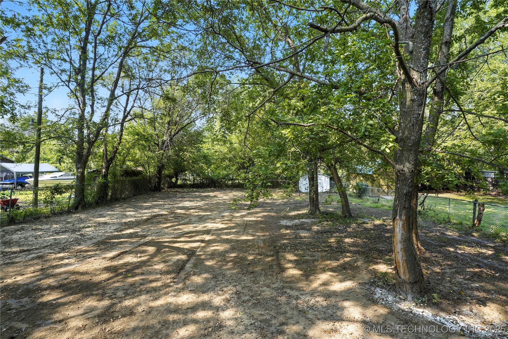 211 E Wells Boulevard