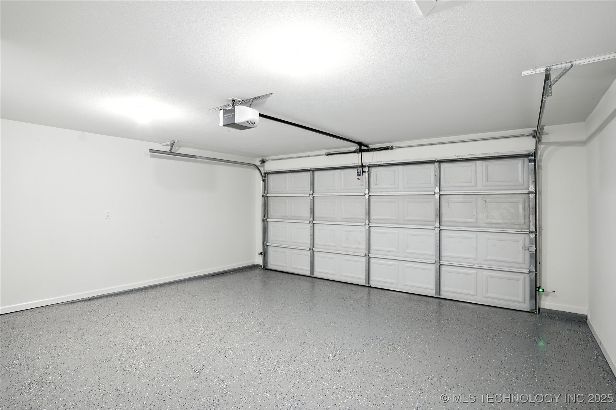 211 E Wells Boulevard