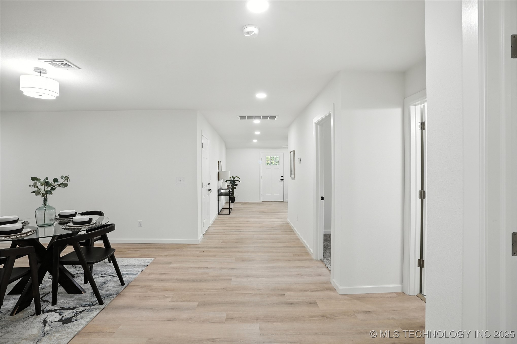 211 E Wells Boulevard