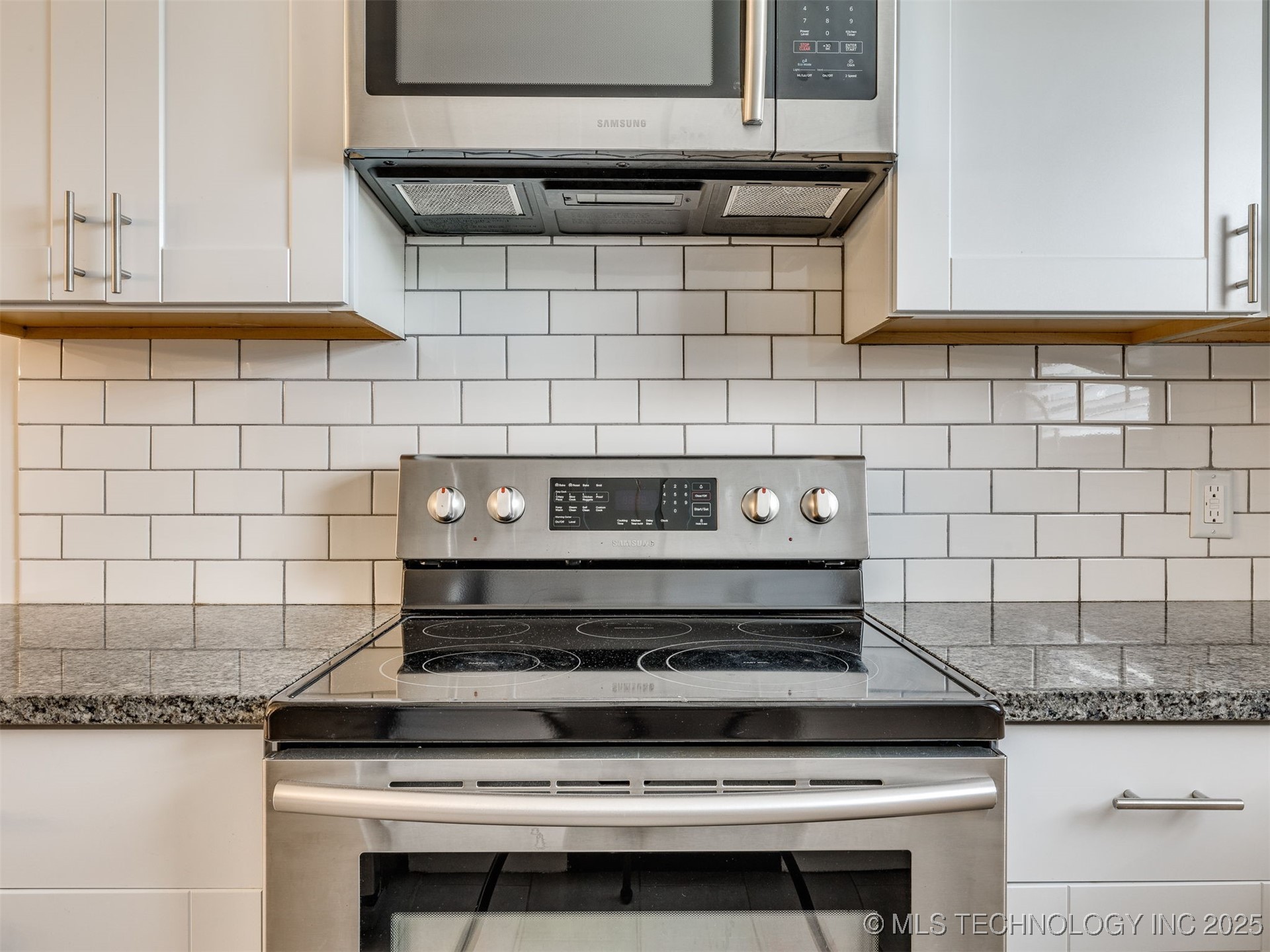 105 S 166th East Avenue