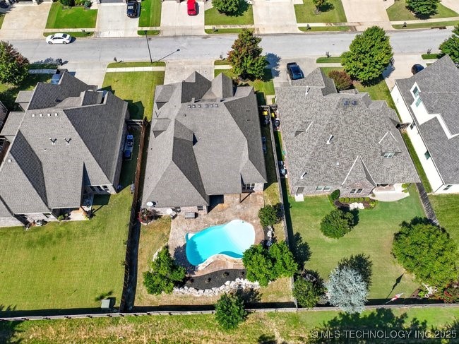 2508 E 140th Place S