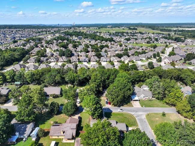 2508 E 140th Place S