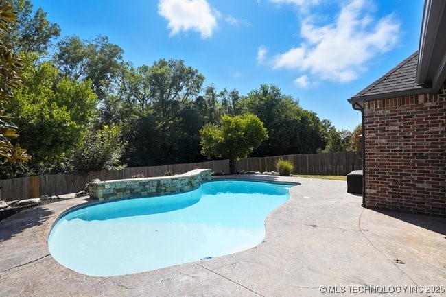 2508 E 140th Place S