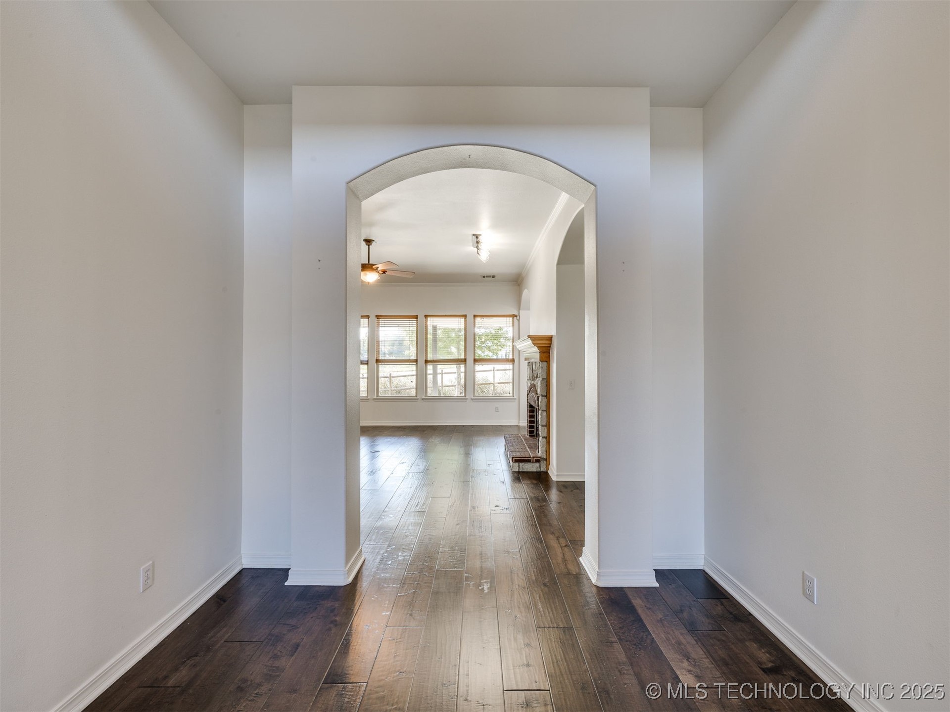 14806 S 52nd East Avenue